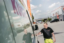 Kuchler GmbH Team und Technik in Oberschneiding